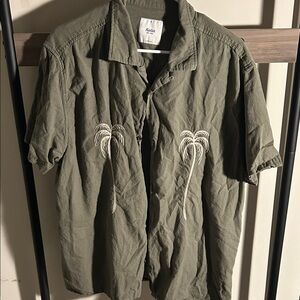 Latin Olive Green Shirt Jacket with Palm Embroidery